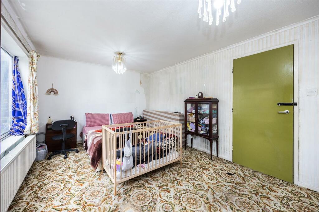 24 Talbot Road_08 copy.jpg