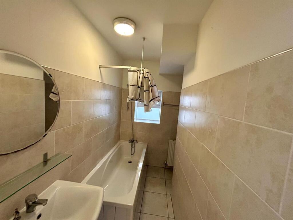 WhatsApp Image 2025-09-24 at 15.14.19_dc984220.jpg