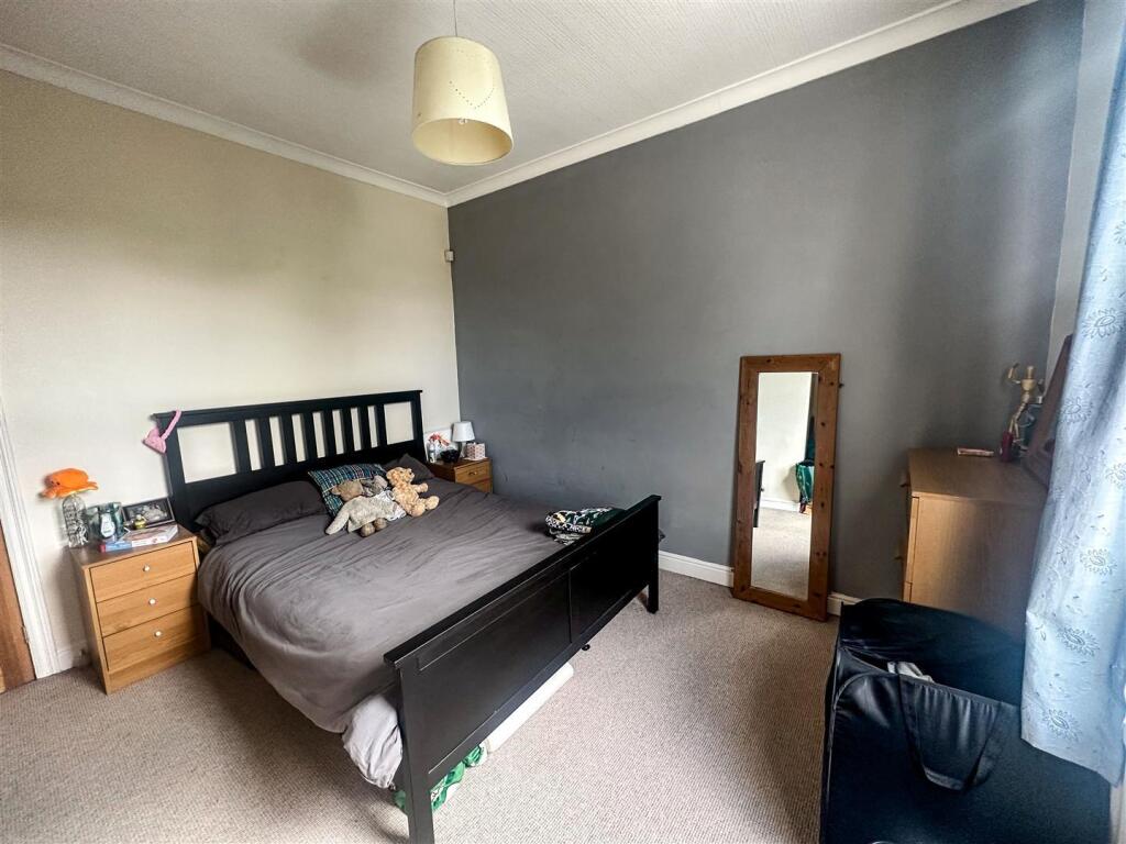 Double Bedroom 1