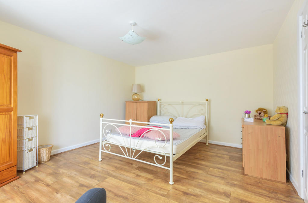 Annexe - Bedroom