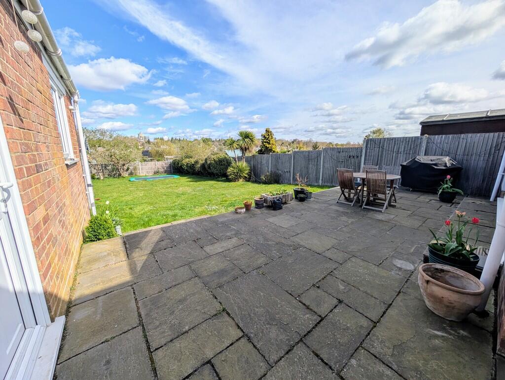 PXL_20250416_0925...