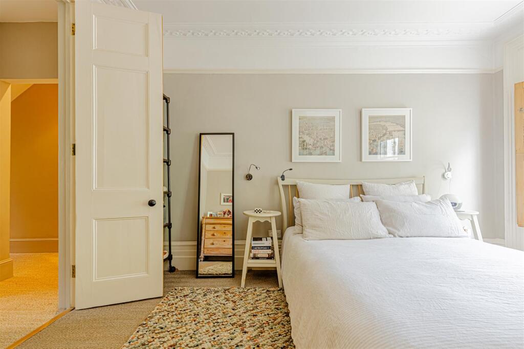 Crane Grove (15).jpg