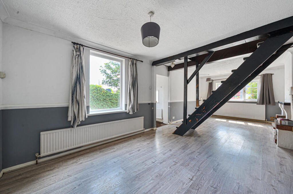 1335129-4-689a3e6...