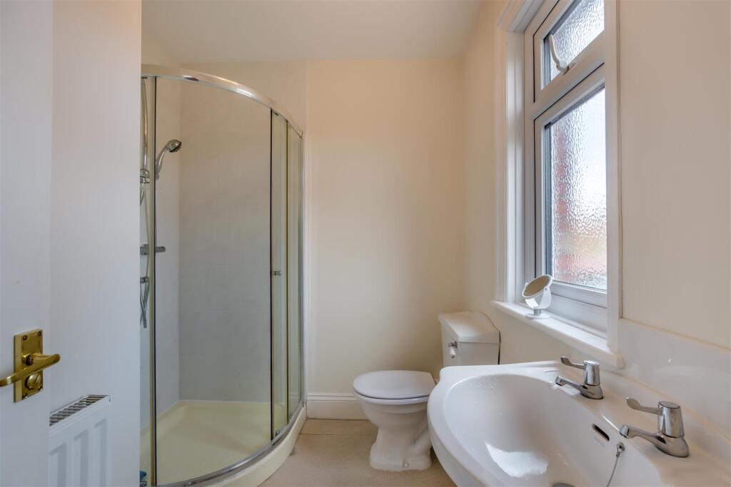 8637659-interior16.jpg