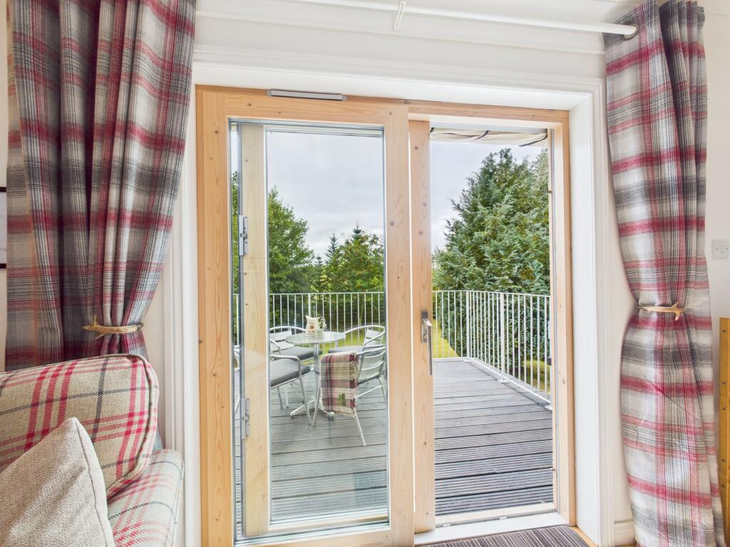 Sitting/Dining Room View