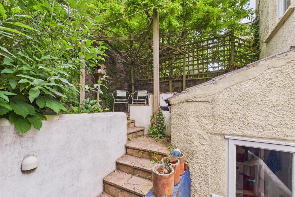 1 Ambra Terrace, Ambra Vale East, Clifton Wood, Br