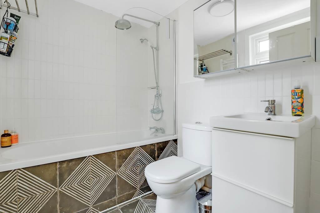 06-48a4JHHGLL - 4...