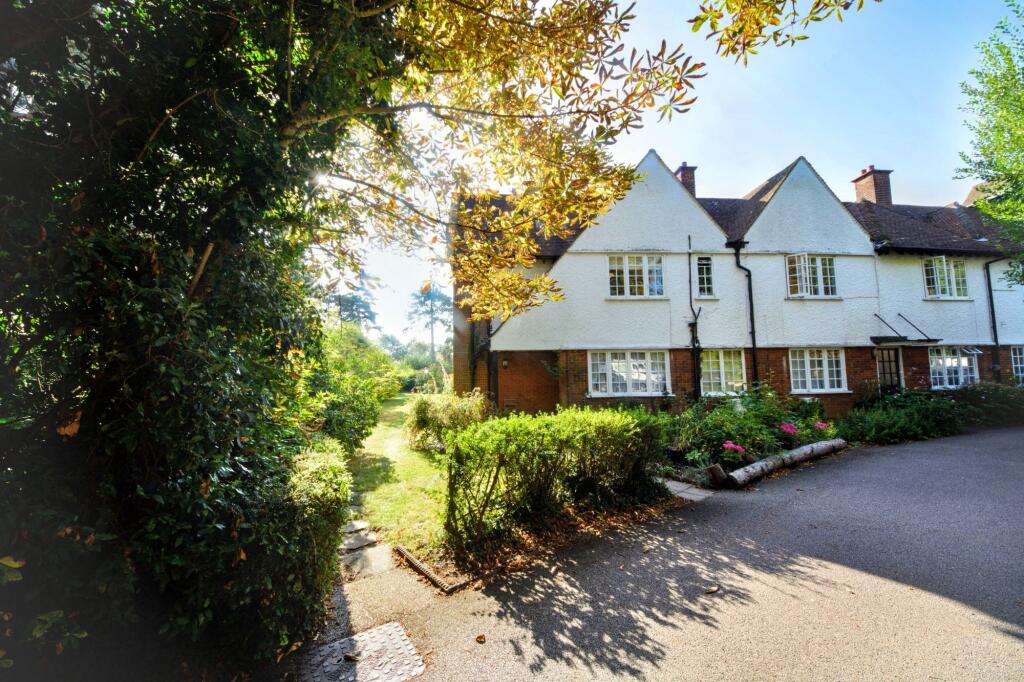 Flat 8, Sollershott Hall, Letchworth Garden City, SG6 3PN