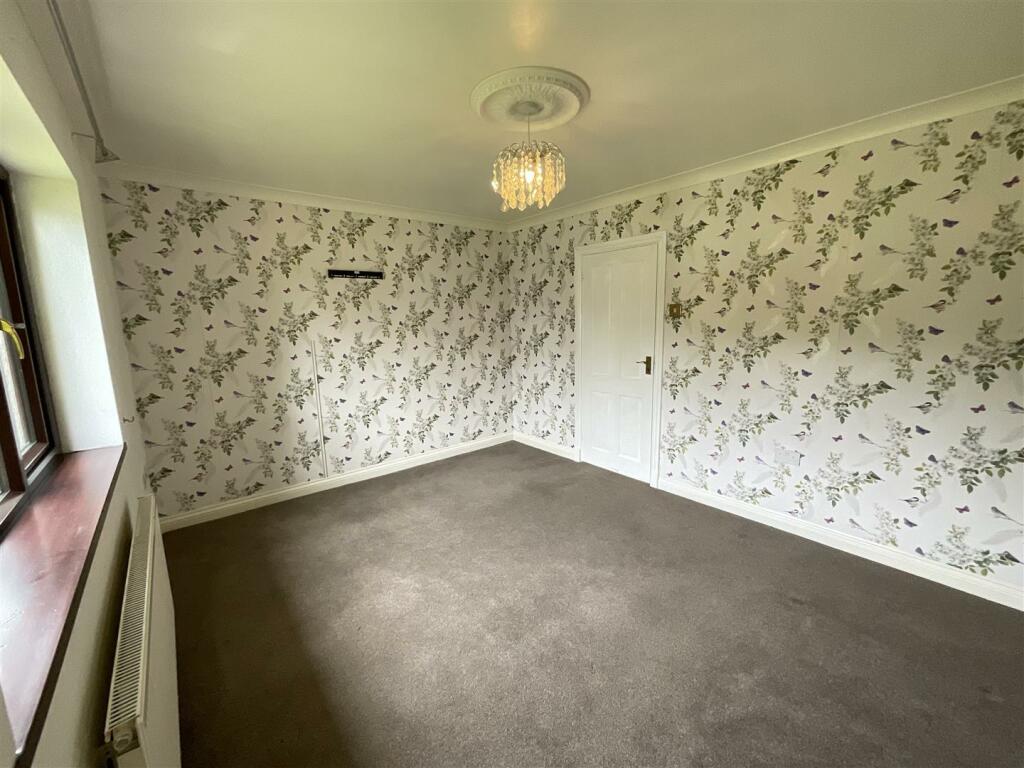 bedroom4_ (2).JPG