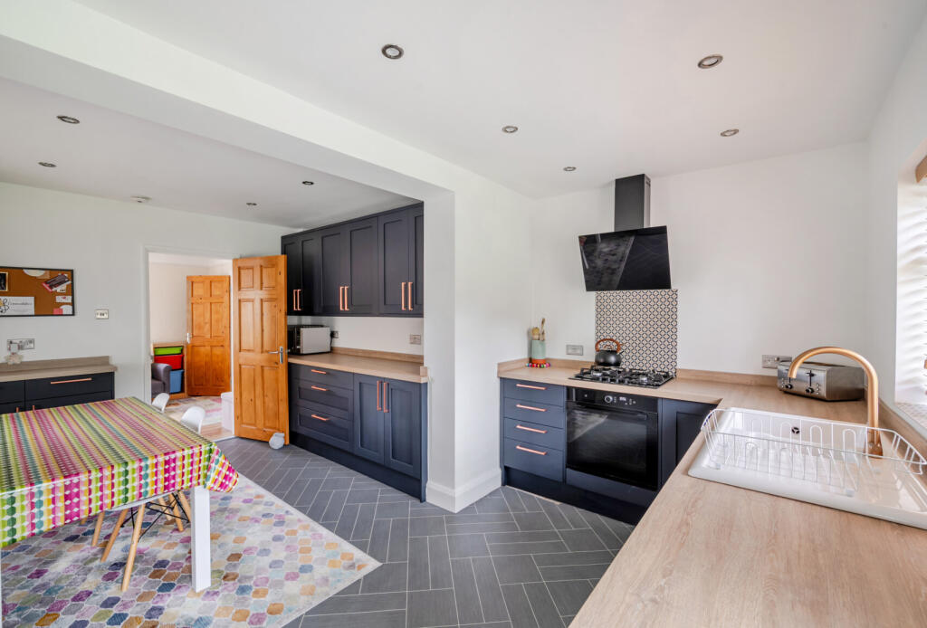 1363118-18-68e8f2...