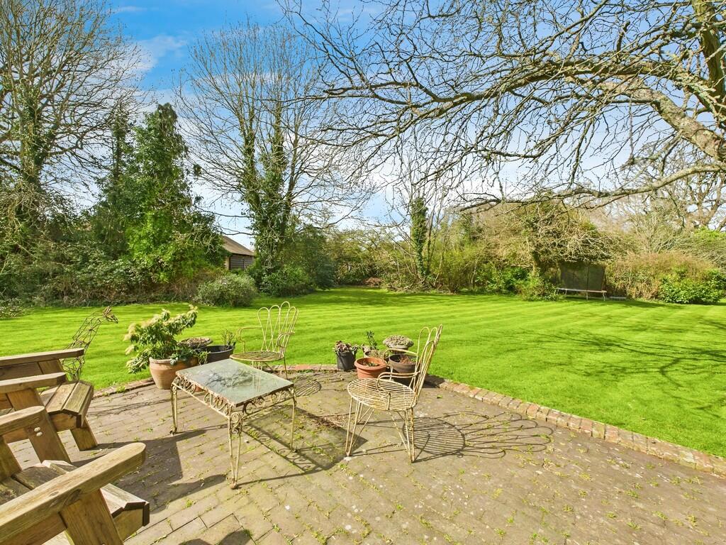 825b4814-CAM04018...