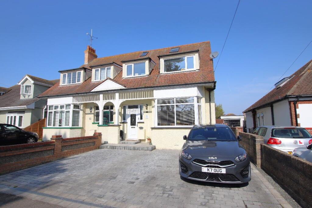 Holland Road, Clacton on Sea