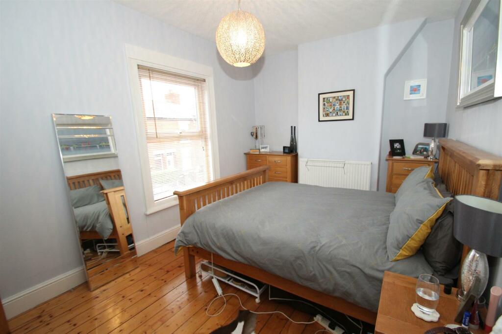 Bedroom 1 Aspect 2