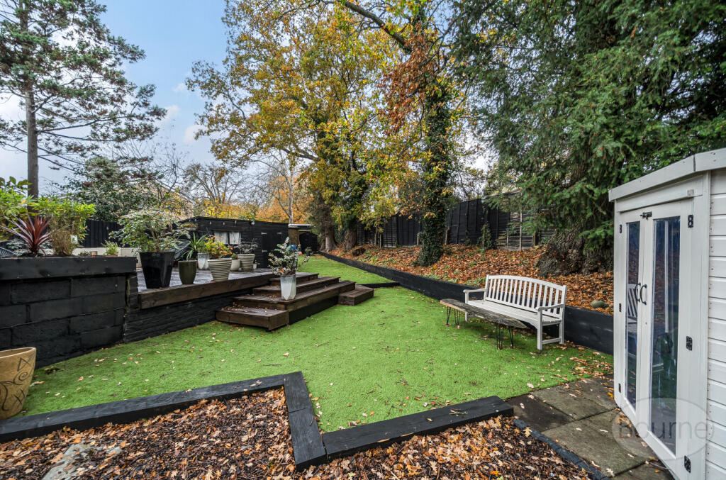 4c61796b-f105-468...