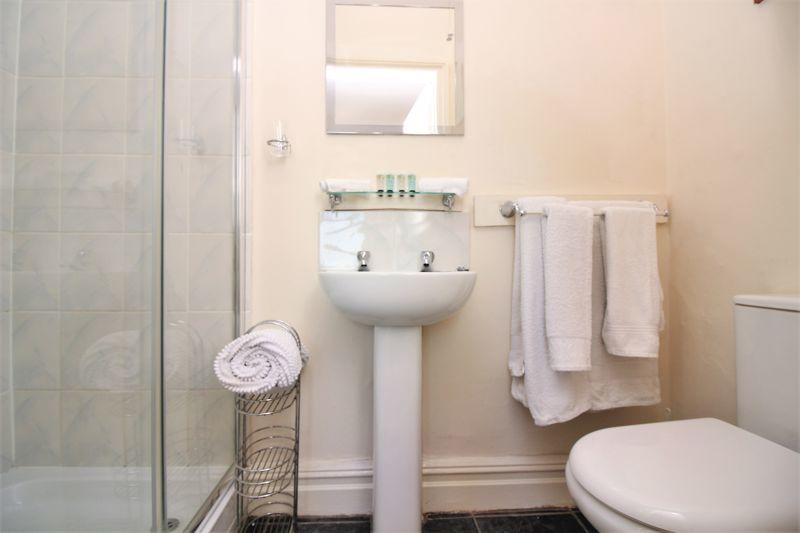 En-Suite to Be...