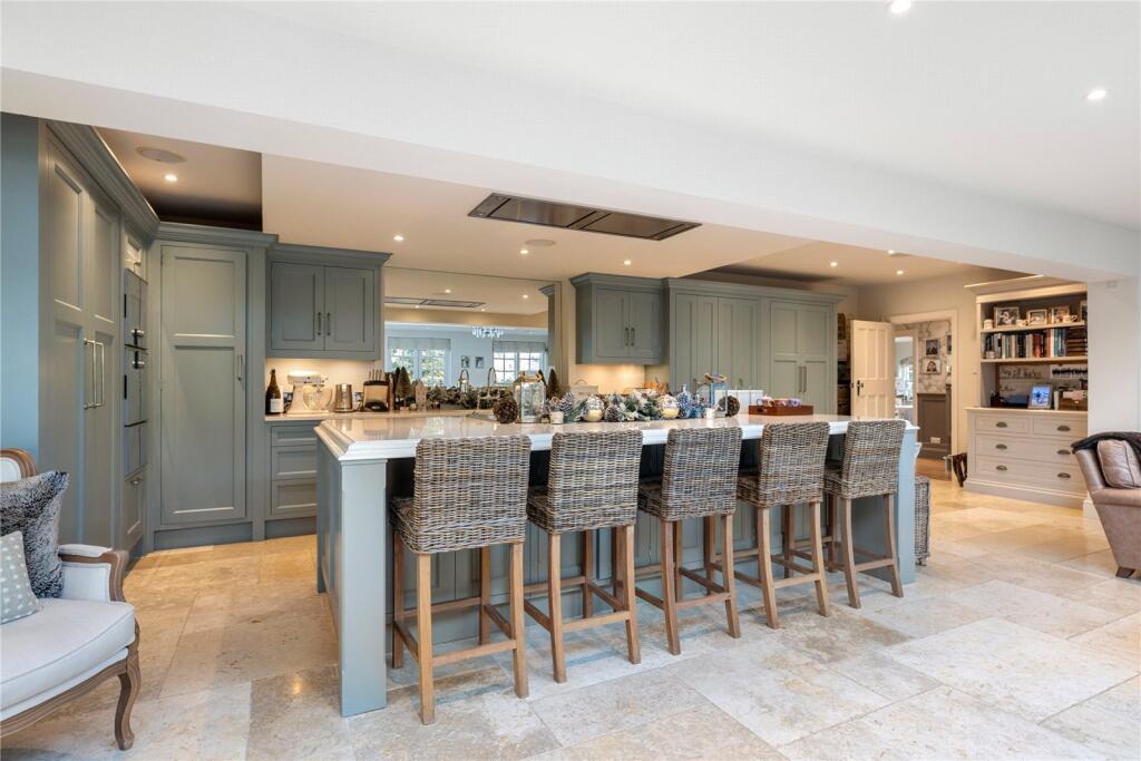 Kitchen/Breakfast