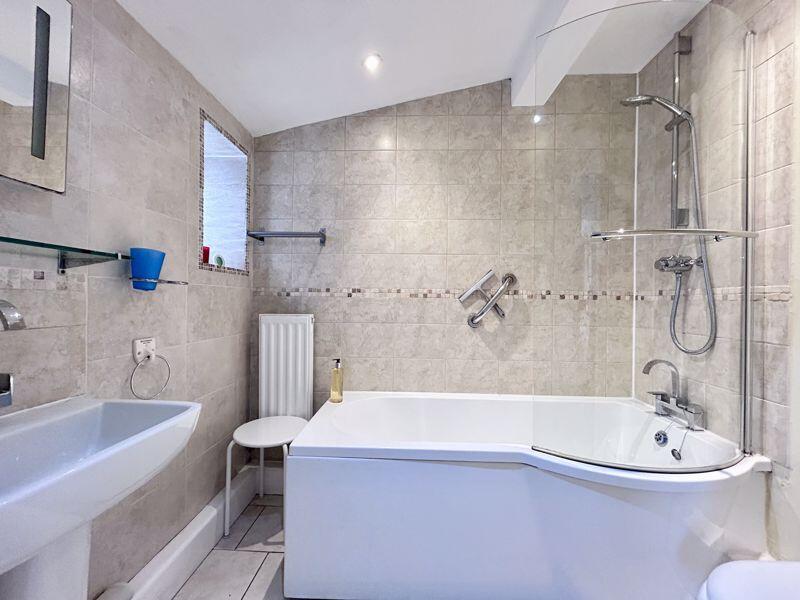 Annexe Bathroom