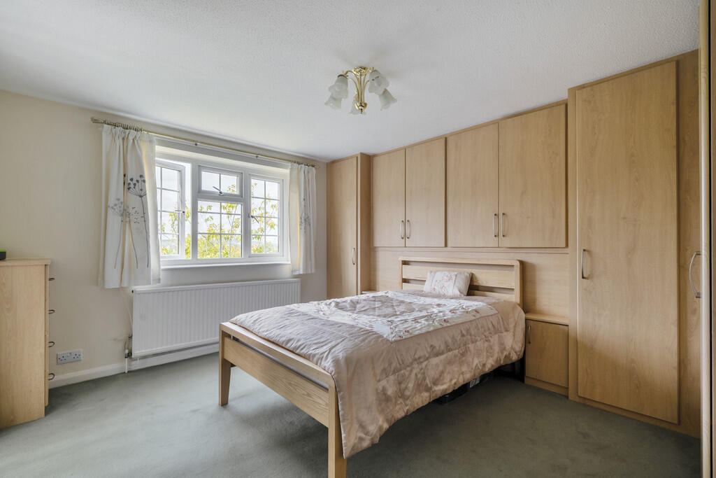 1302893-15-683f2e...