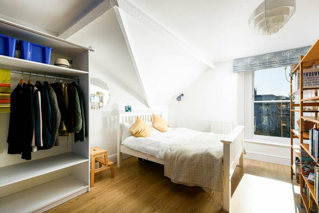 Bedroom4.jpg