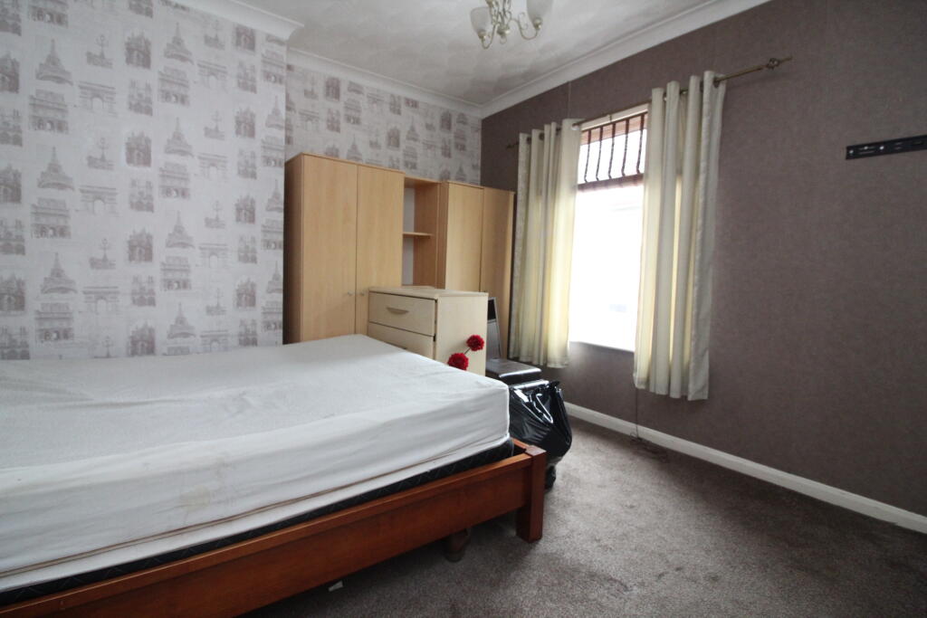 Bedroom 1 T202509021033.jpg