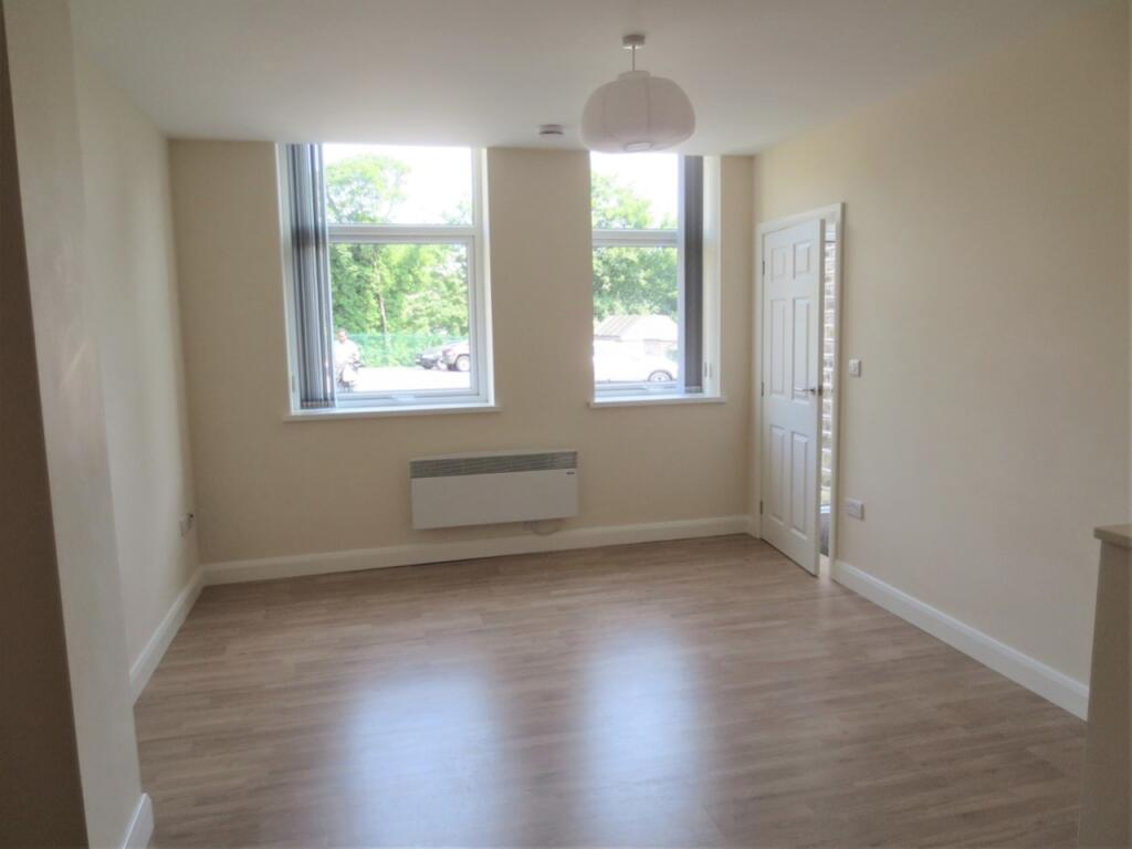Flat 10 (4)