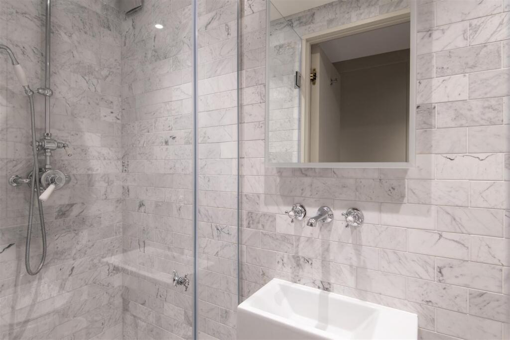 Knight Frank-Villa Blanca, Redcliffe Square-23_Hi.