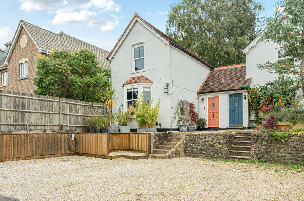 1358120-2-68d68ce...