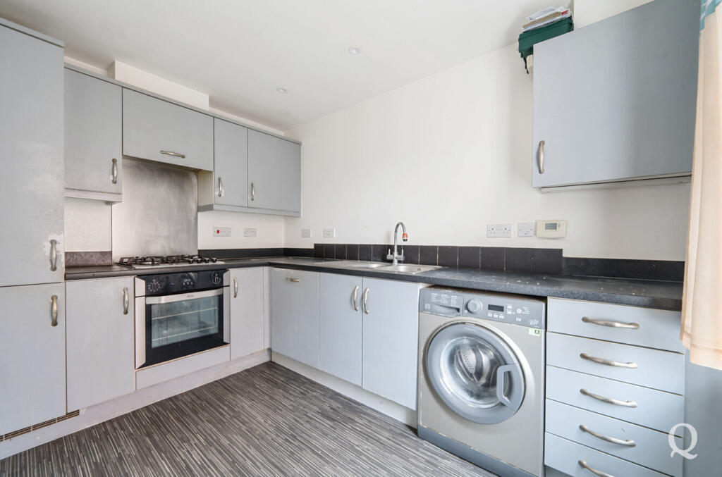 8e3dd6d4-121d-477...