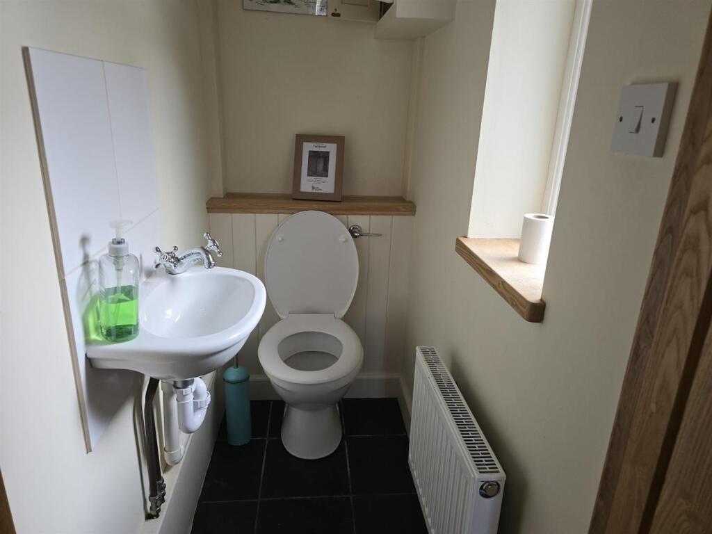 WhatsApp Image 2025-10-08 at 12.15.35_cb2e8f24.jpg