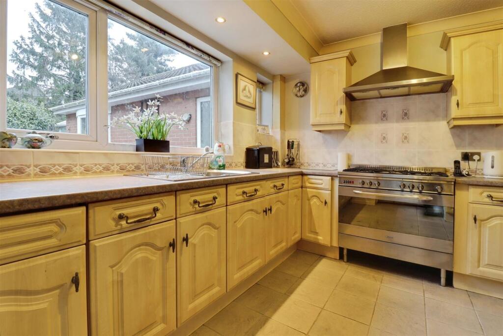 user_edited_photo-3caad0d4_user-edited-ee5da41f-b3