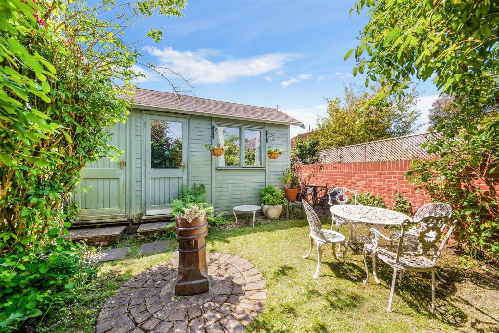 PARK COTTAGE- (16).jpg