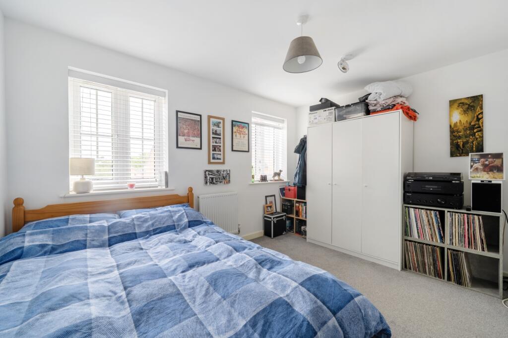 1341626-5-68a595d435dc2