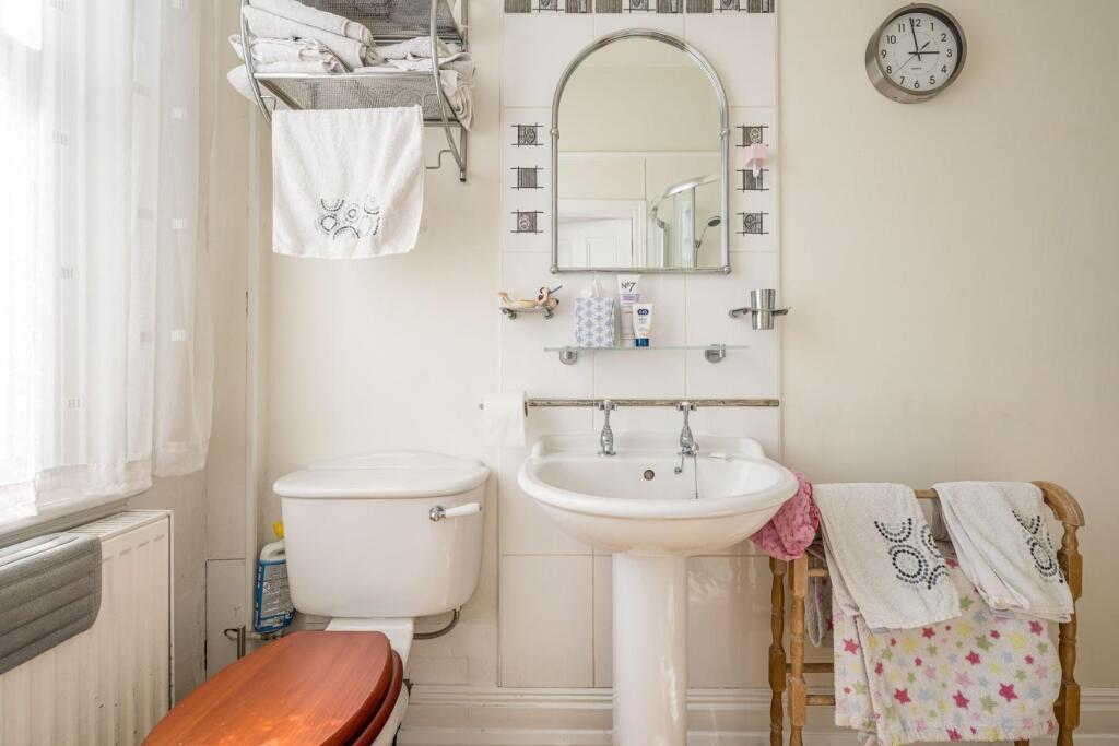 Jack and Jill Shower Room 2