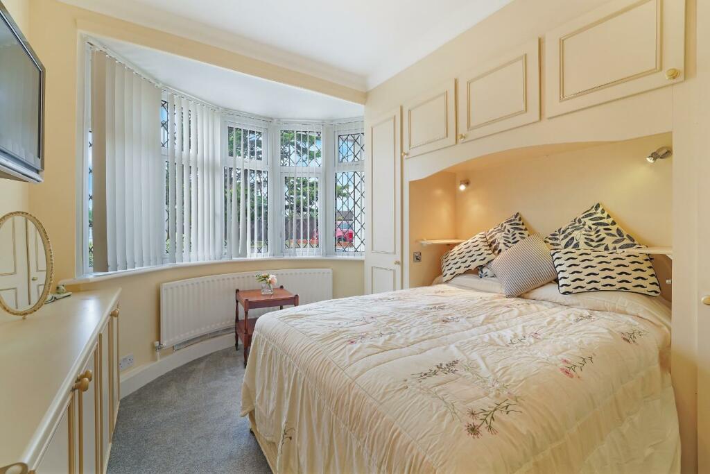 FIRSWOOD AVENUE (2).jpg