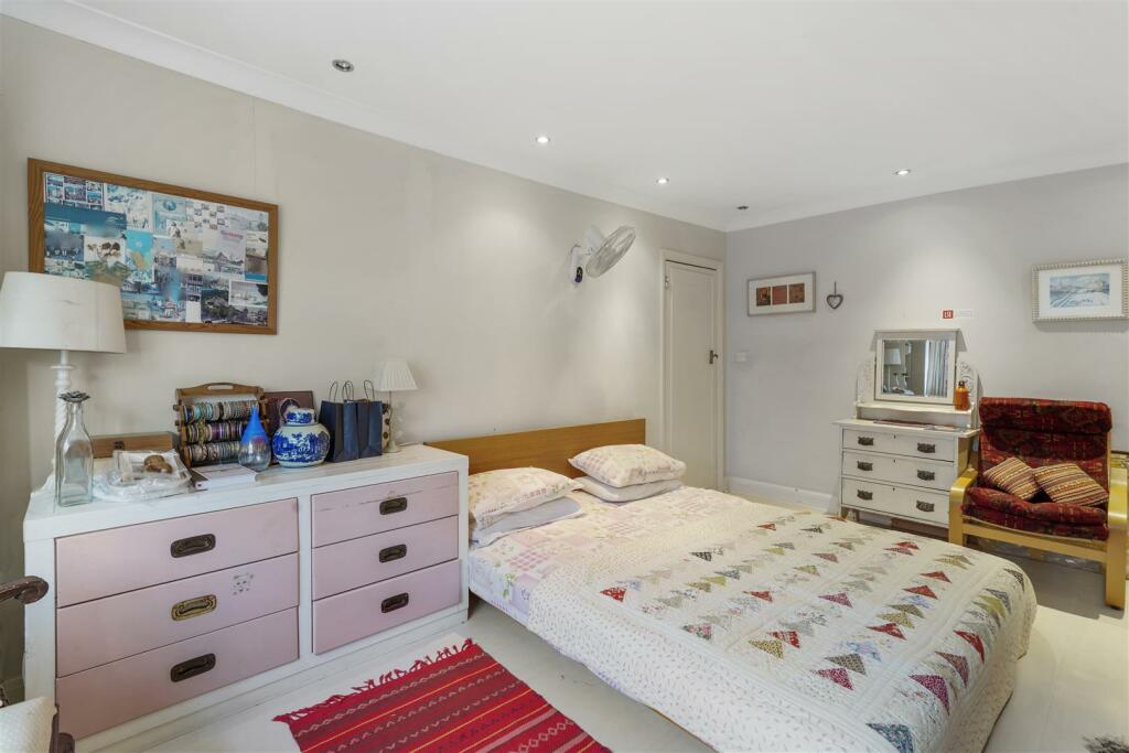 234 Watford Rd,  - PbWE3QCQ8364LqzY9RgD.jpg