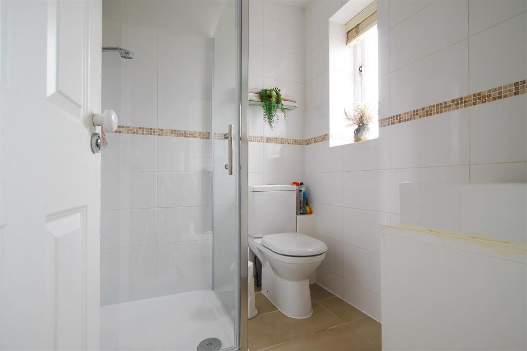 Ensuite.jpg