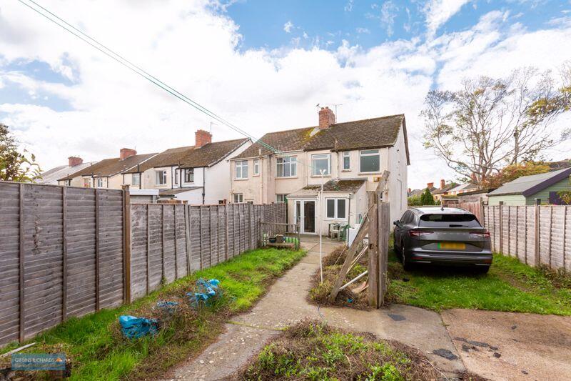 Garden/Parking