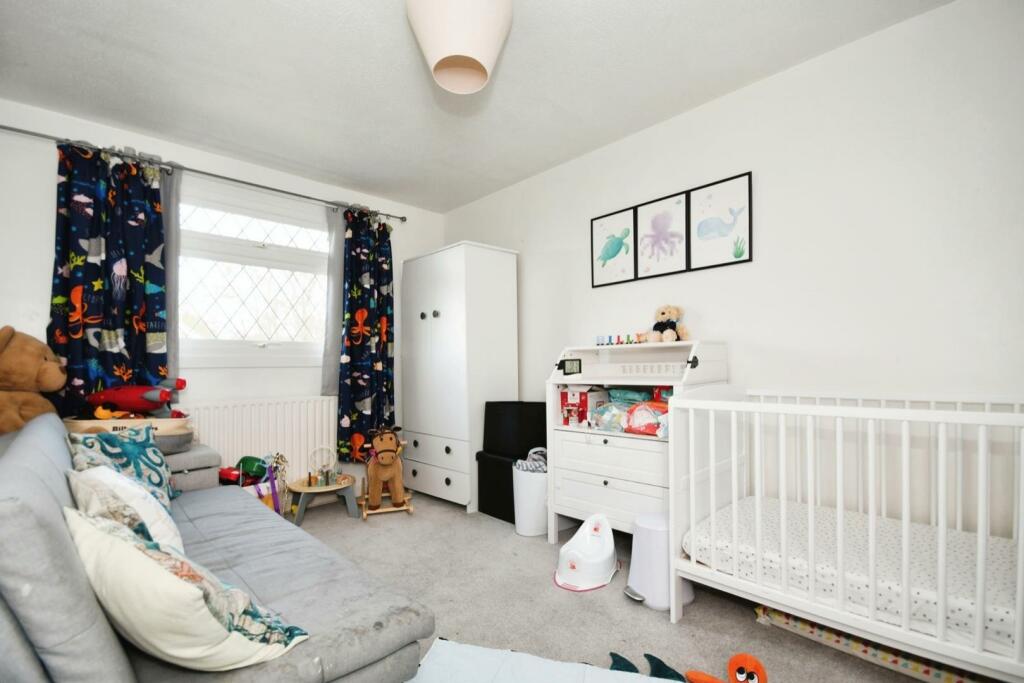 BEDROOM NO.2