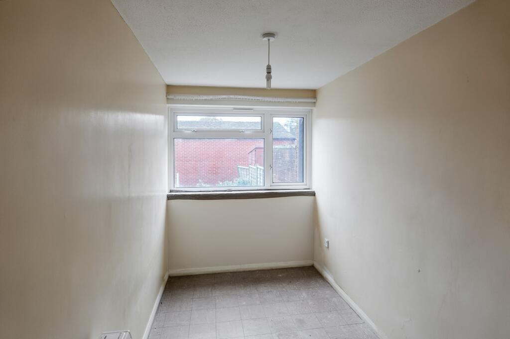 3 Ogilvie Square, Calne, Wiltshire, SN11 8NS