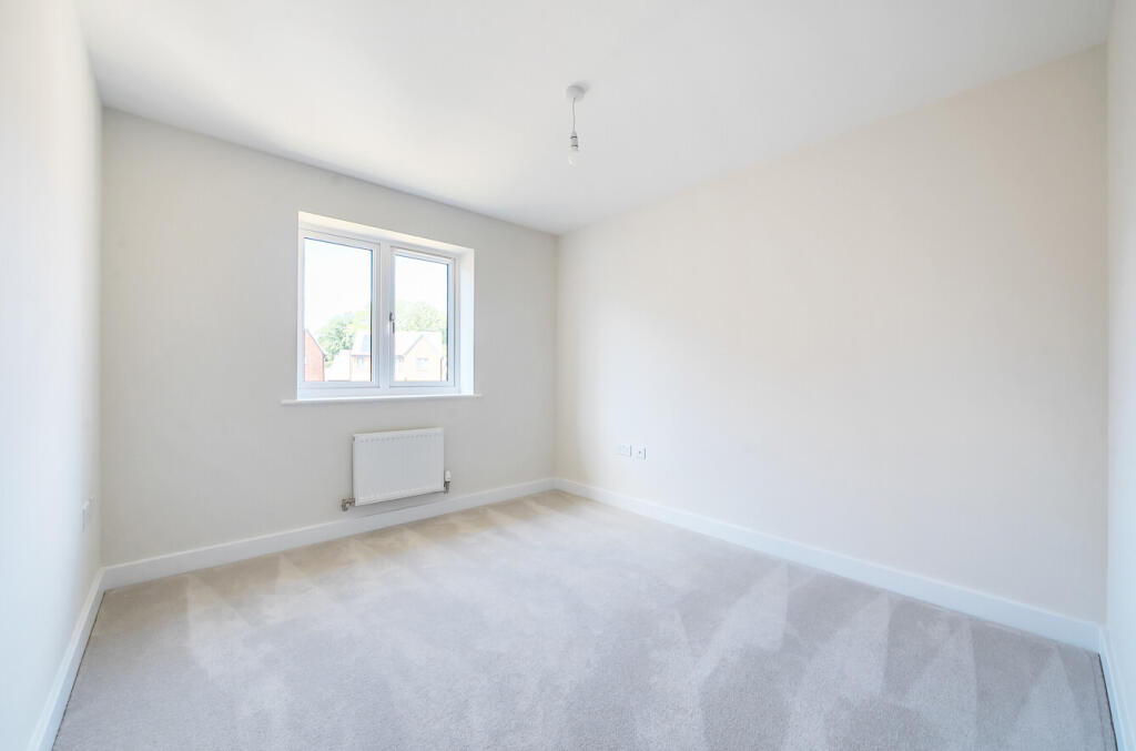 1318431-8-6867e46...