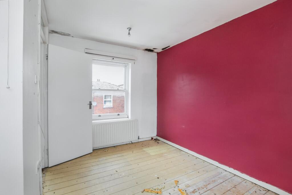 39 Coronation Street, Macclesfield, Cheshire, SK11 7PQ