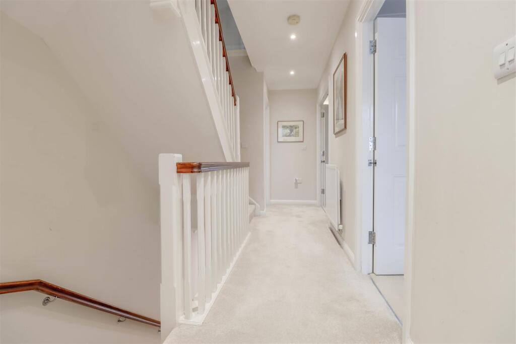 58 NORTON INSIDE-8.jpg