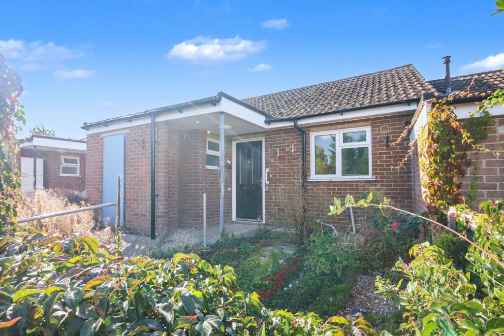 7 Chequers Close, Fenstanton, Cambridgeshire, PE28 9QY