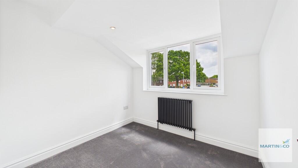 CAM05325G0-PR0028...