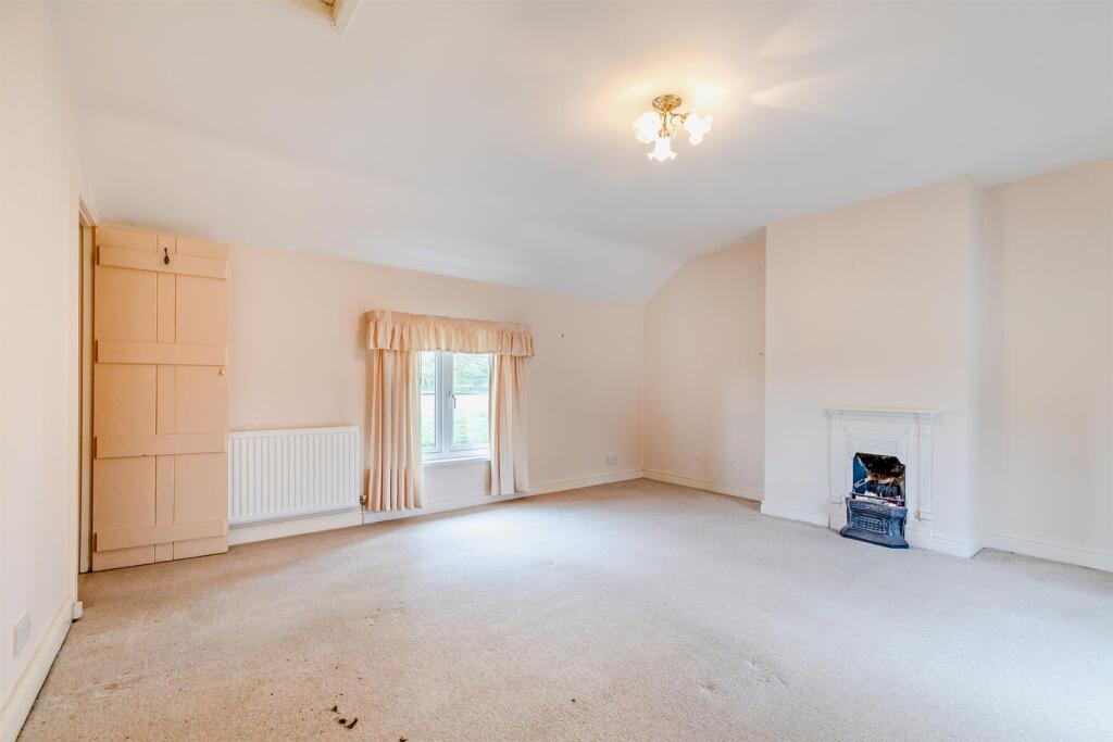 8644580-interior14-V2-800.jpg