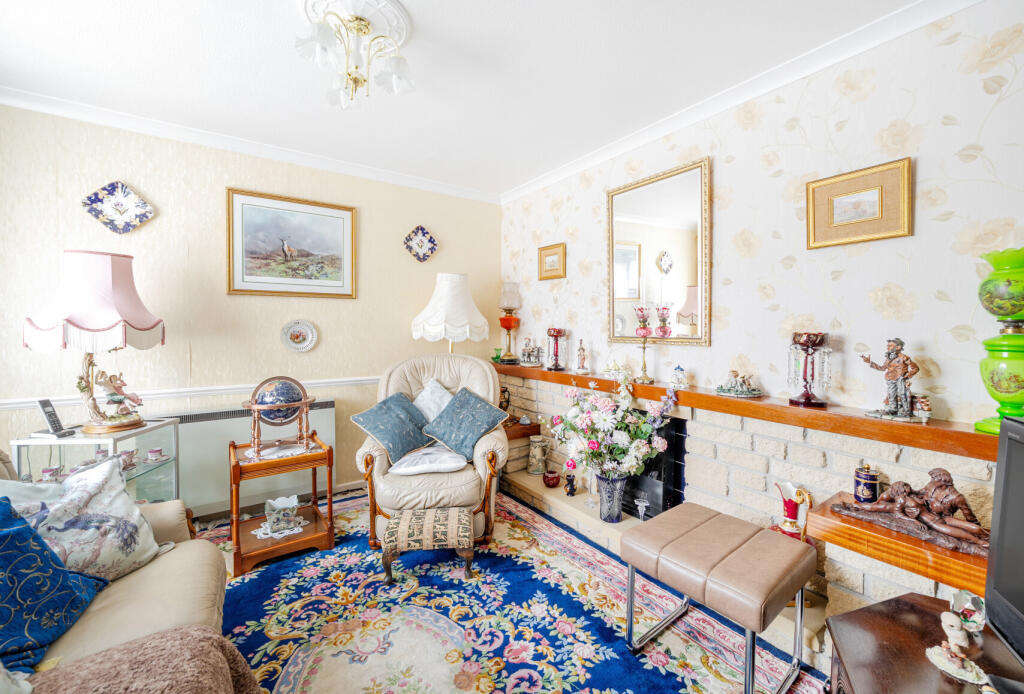 1310347-9-685022e...