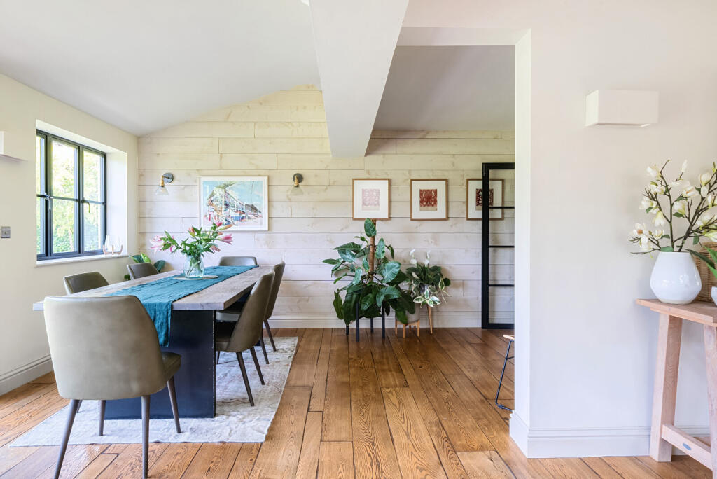 1310286-7-684c678...