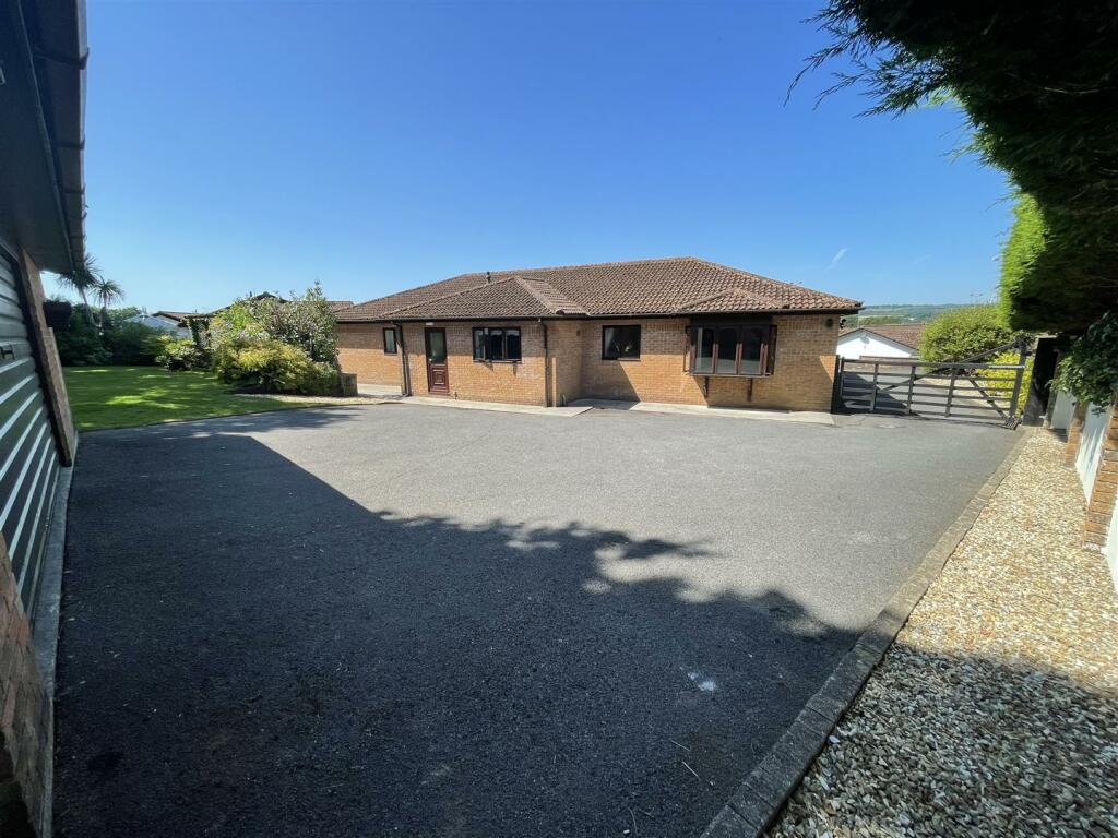 Large Garage