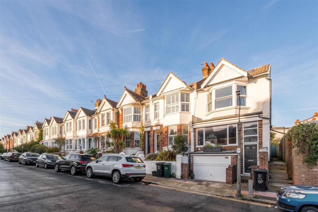 67 Ashford Road-37.jpg