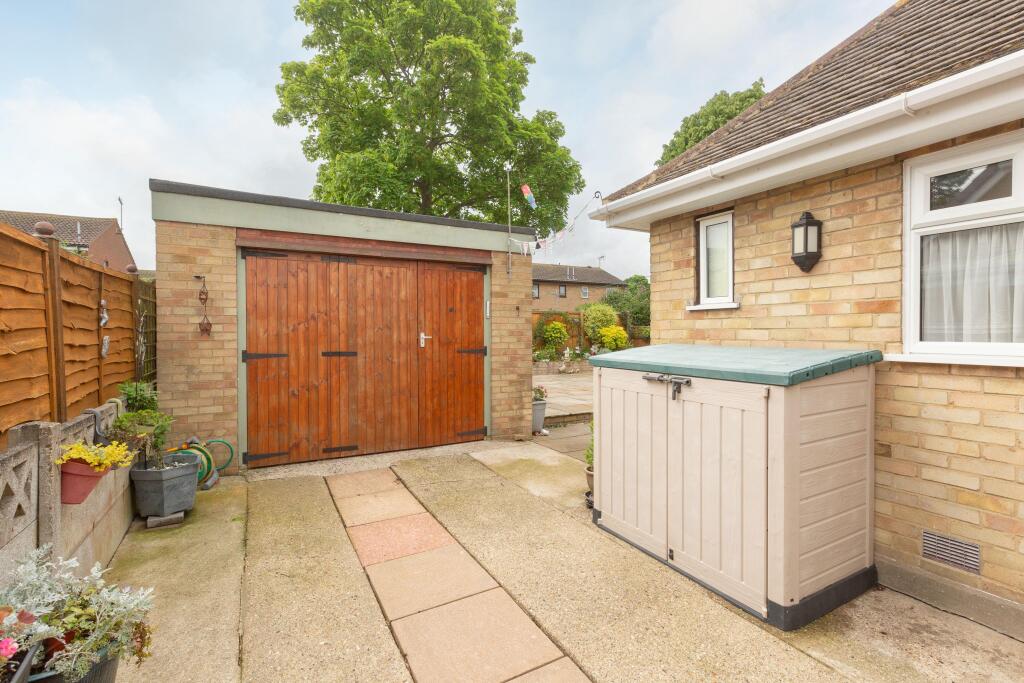 general 13 Anne Clos